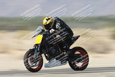 media/Dec-01-2025-Moto Forza (Mon) [[2daa91e15f]]/1-Advanced Group/Session 3 Turn 3 Exit Bump Pans/